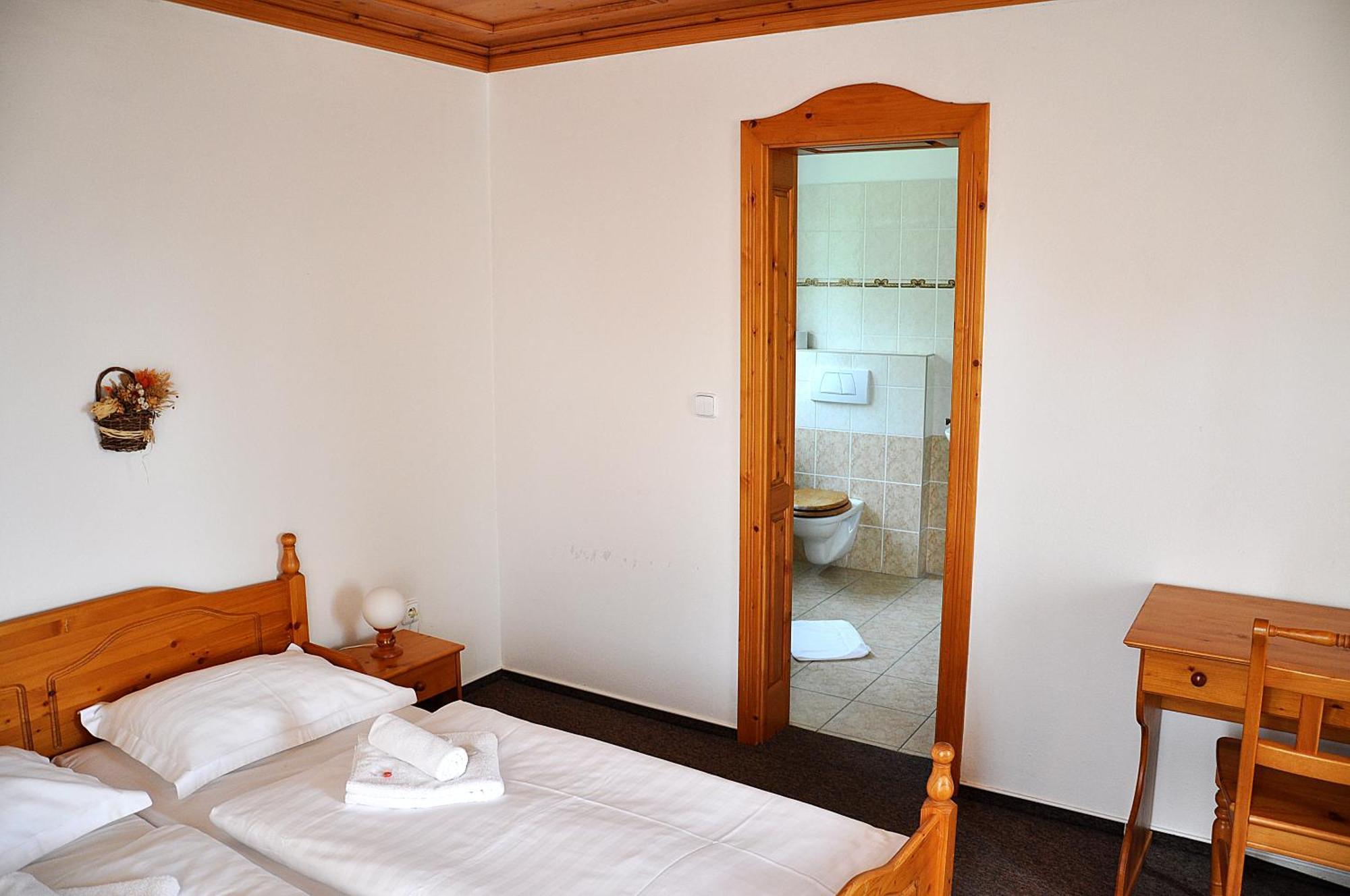 Penzion Diana Teplice nad Becvou Ngoại thất bức ảnh